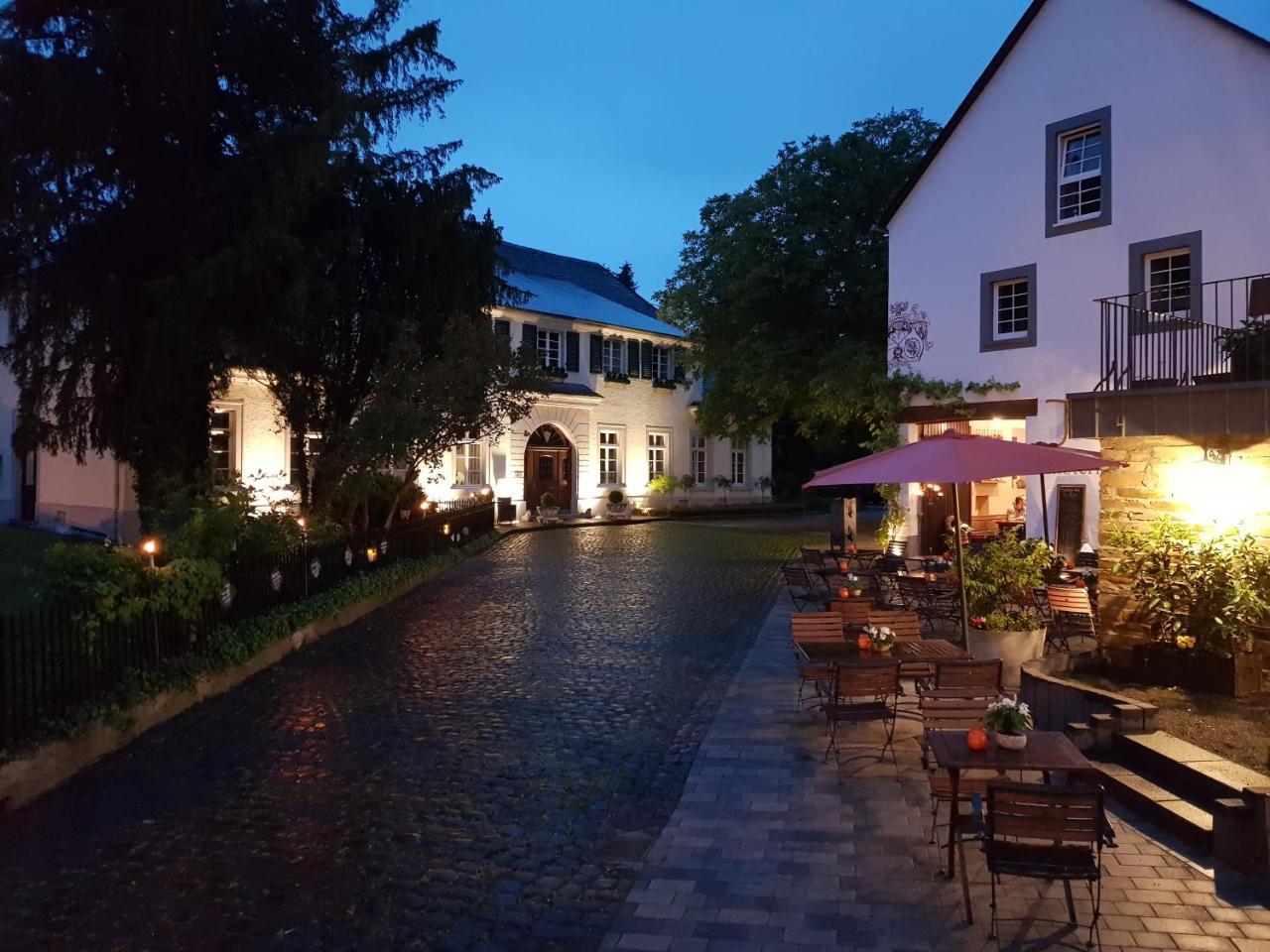 فندق Karolingerhof Kröv المظهر الخارجي الصورة